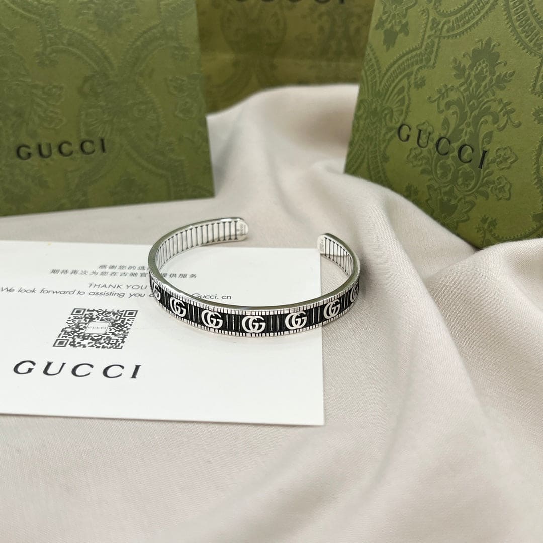 Double Gucci Marmont Bangle Bracelet