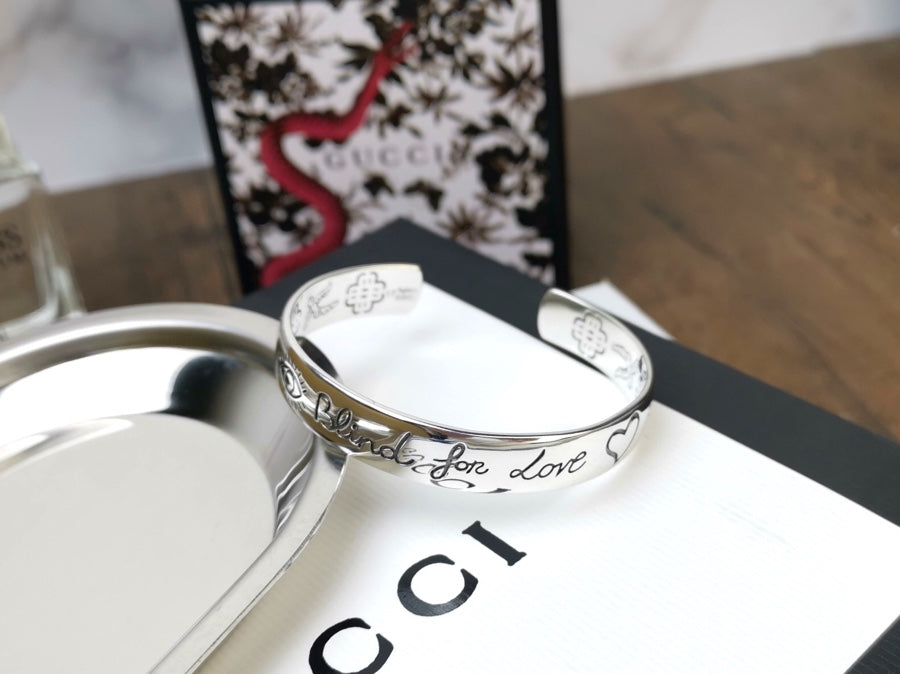 Double Gucci Blind For Love Bracelet