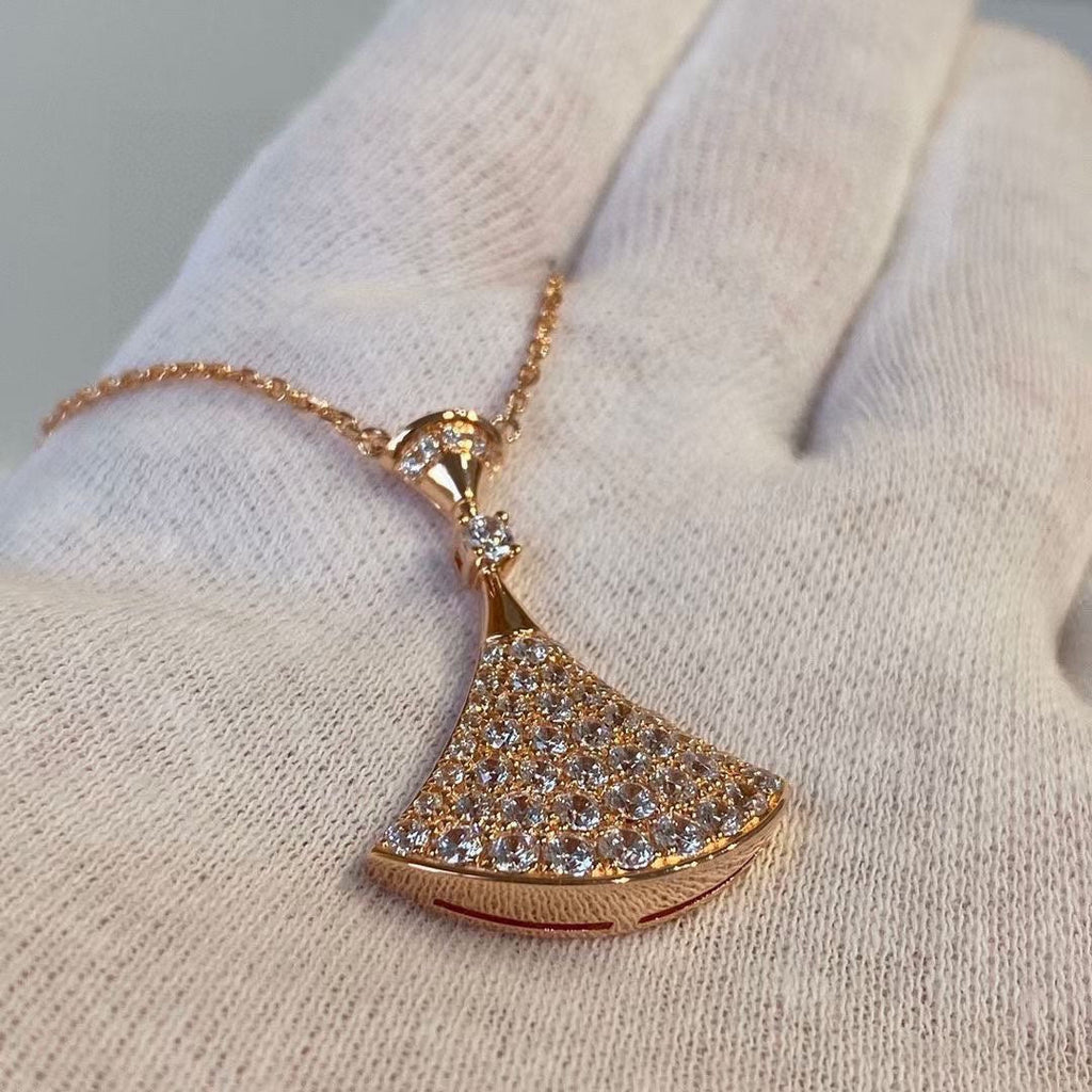 18K BVLGARI BVLGARI Dream Pave Diamond Necklace