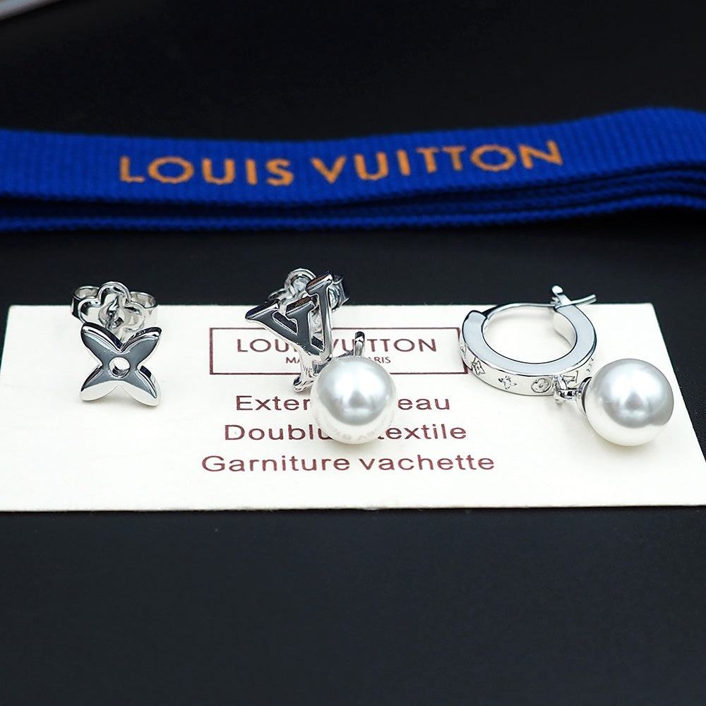 18K Louis Vuitton Monogram Pearls Earrings
